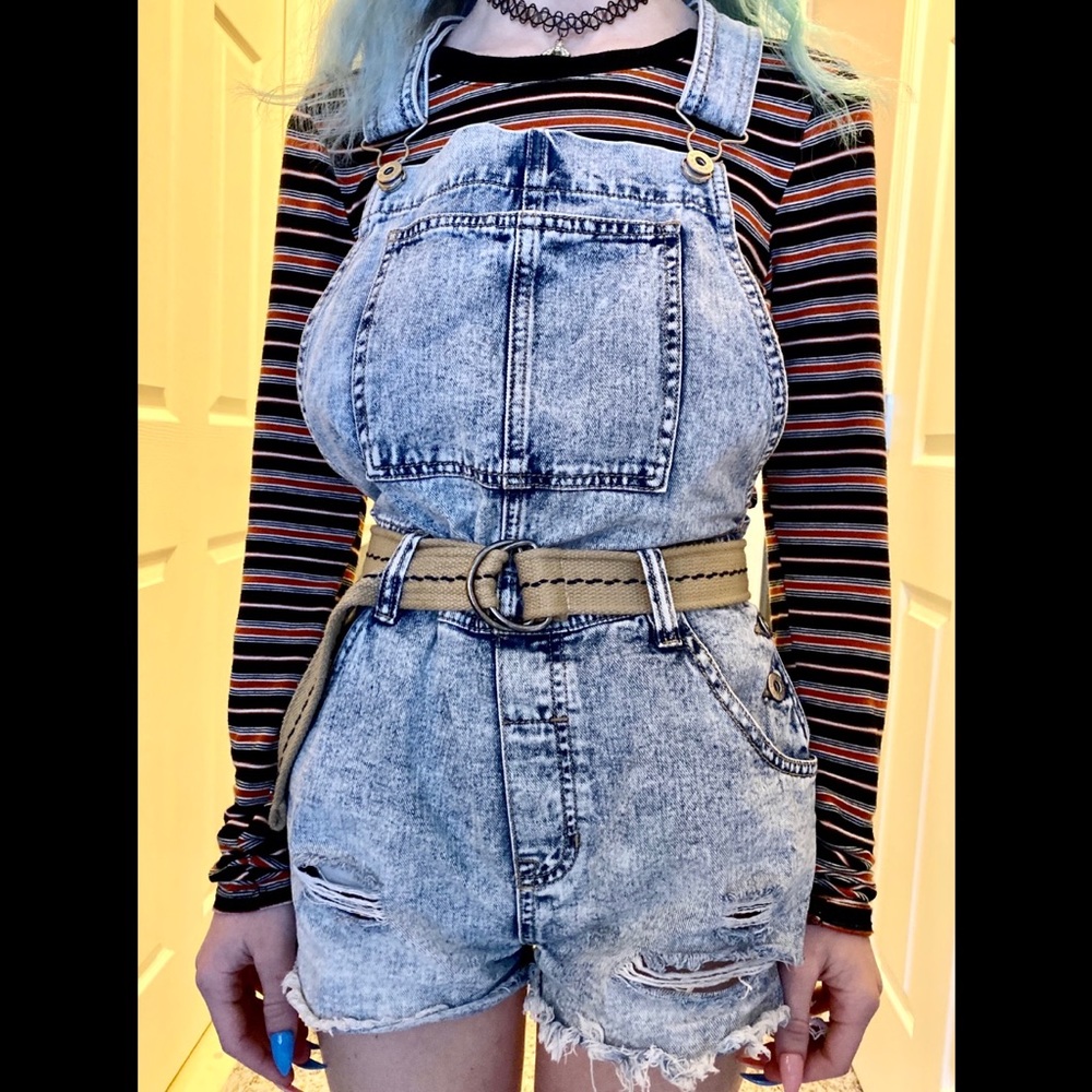 overall shorts